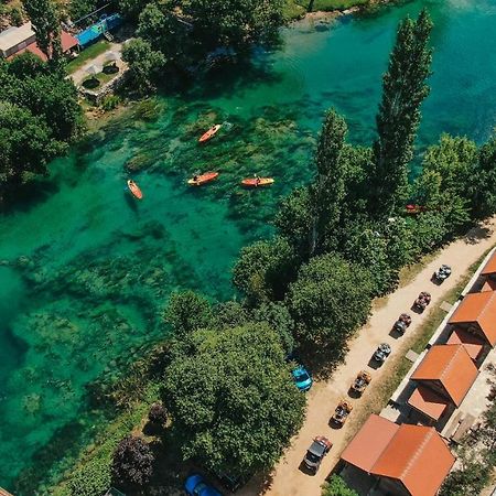 River Huts Zrmanja 오브로박 외부 사진
