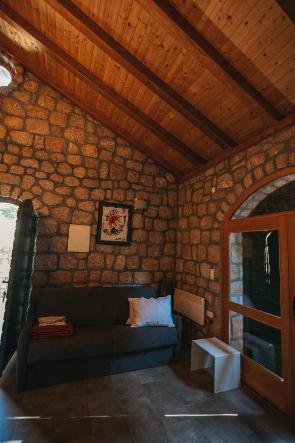River Huts Zrmanja 오브로박 외부 사진