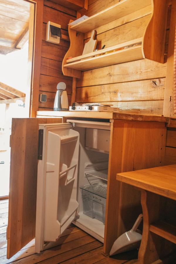 River Huts Zrmanja 오브로박 외부 사진